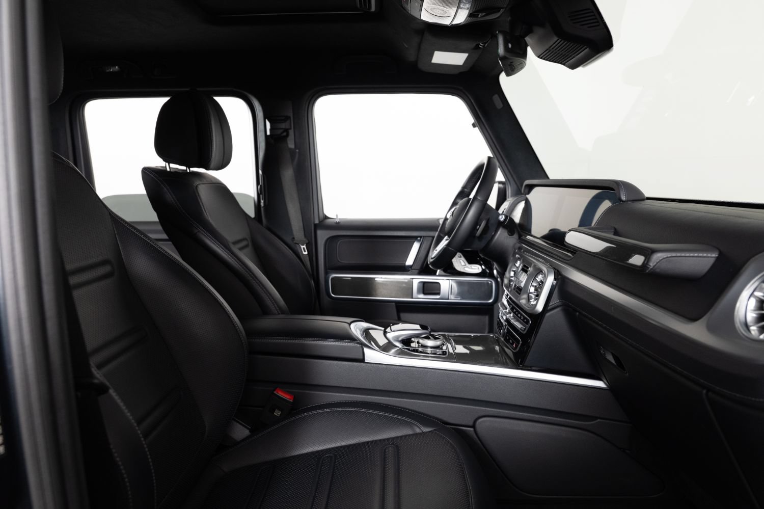 Used 2023 Mercedes-Benz G 550 image 28