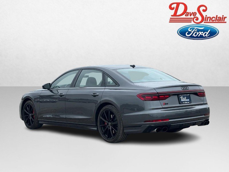 Used 2022 Audi S8 w/ S8 Executive Package AWD/4WD image 9