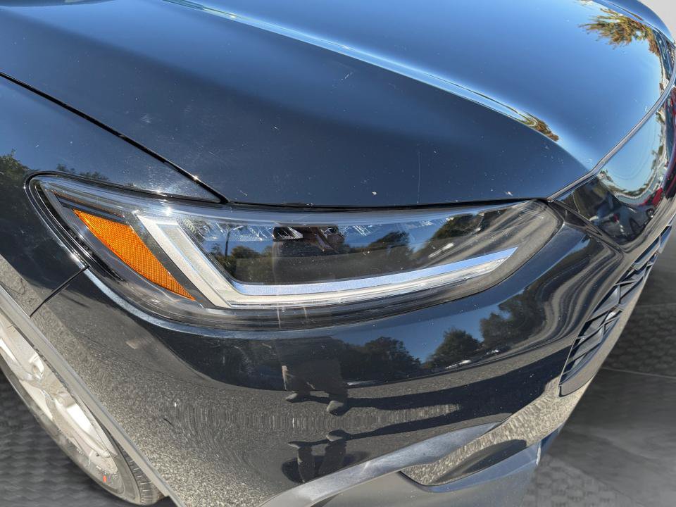 Certified 2025 Honda HR-V LX image 28
