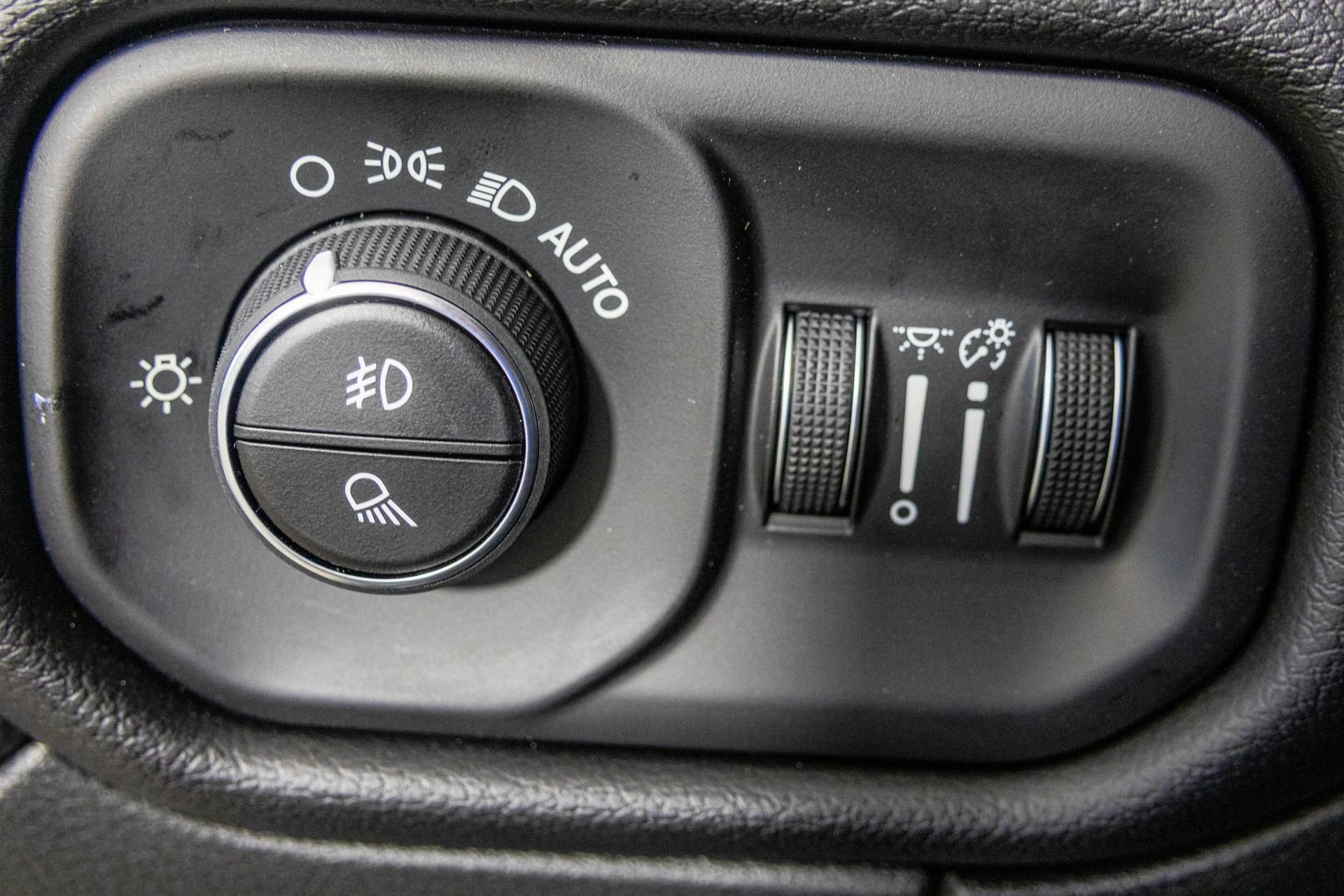 New 2026 RAM 2500 Laramie w/ Night Edition AWD/4WD image 75