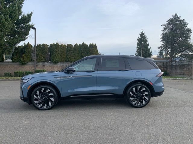 New 2026 Lincoln Nautilus Reserve image 2