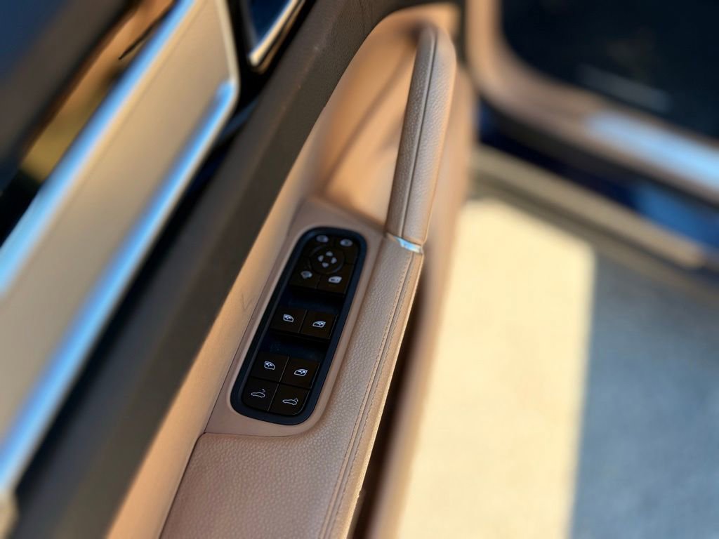 Used 2019 Porsche Cayenne image 16