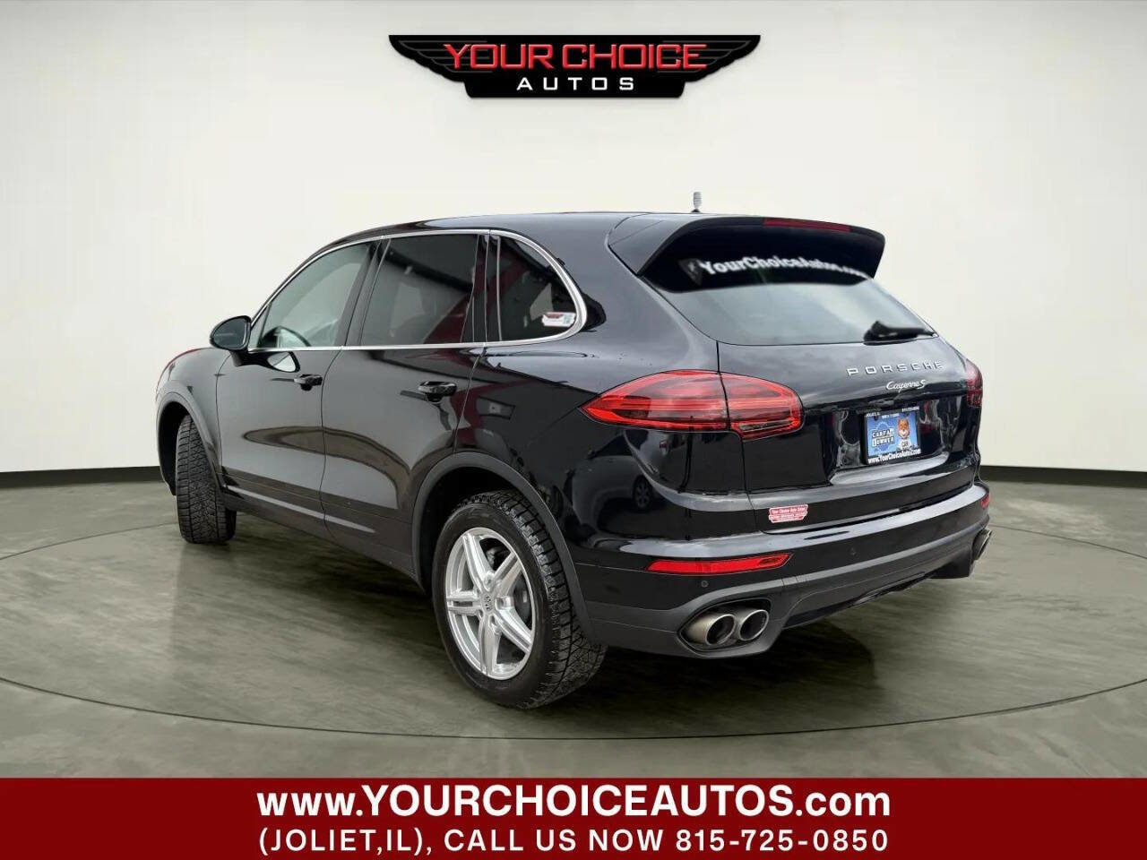 Used 2015 Porsche Cayenne S image 3