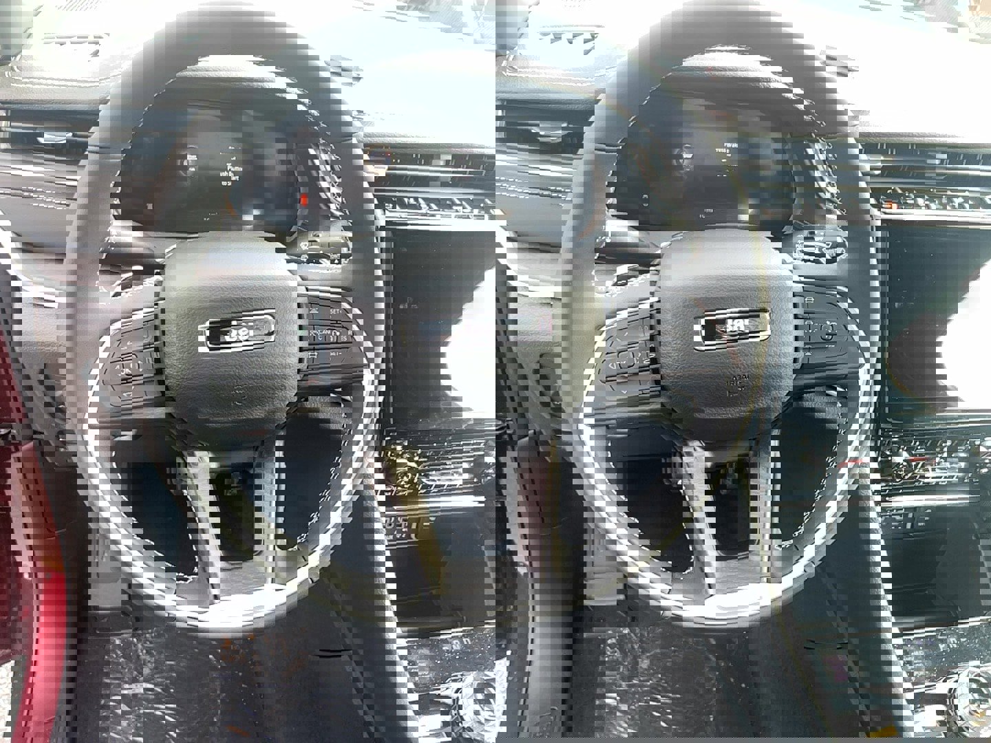 New 2025 Jeep Grand Cherokee Limited w/ Black Appearance Package image 16