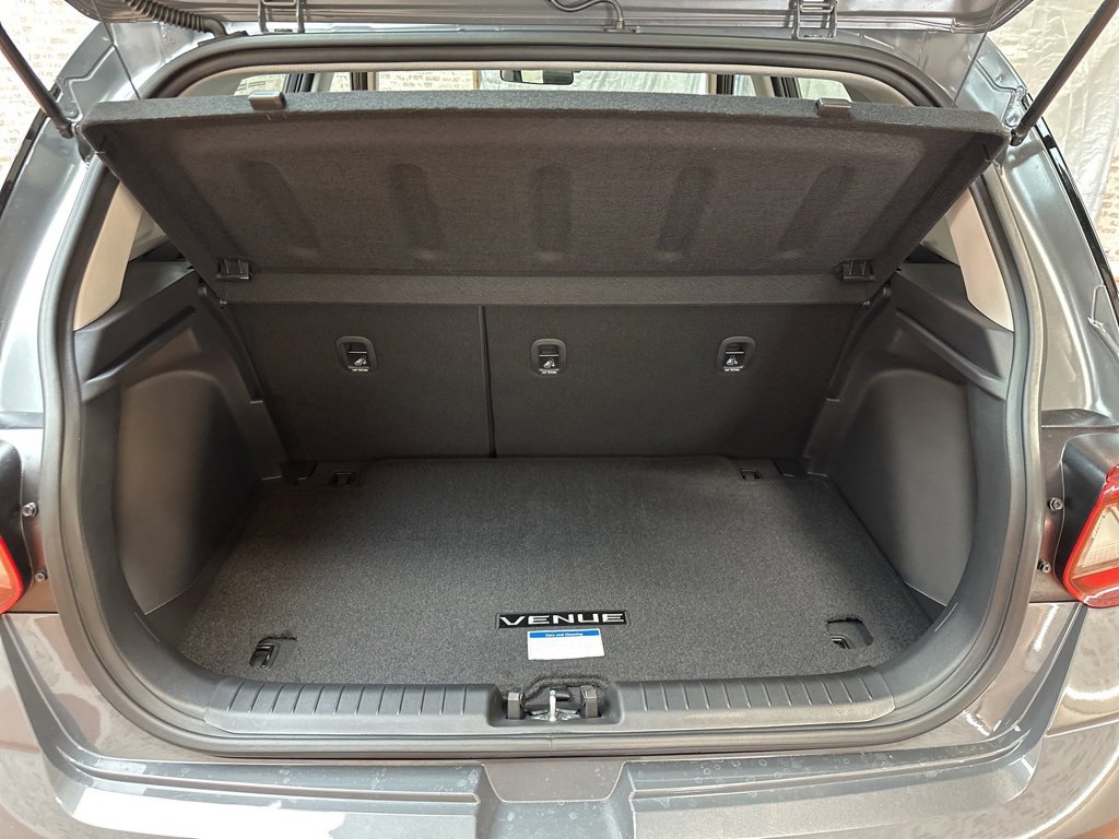 New 2026 Hyundai Venue SEL image 13