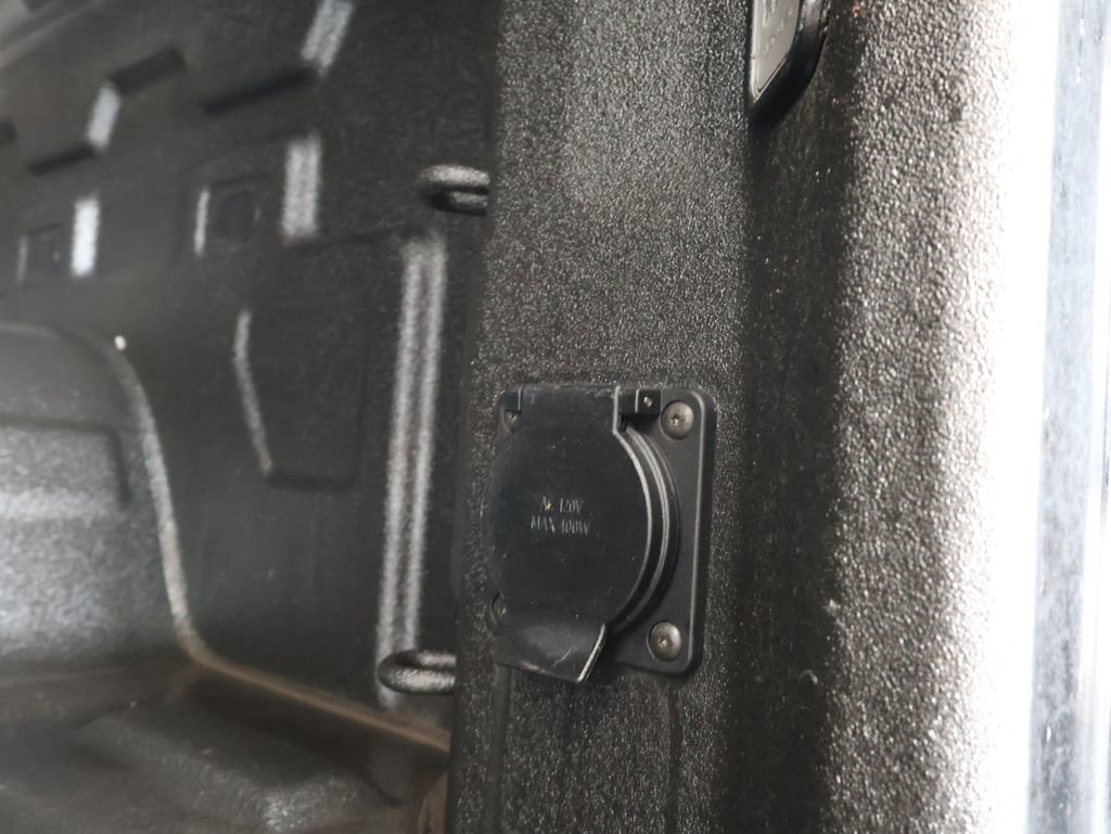 Certified 2019 GMC Sierra 1500 Denali w/ Denali Ultimate Package image 36