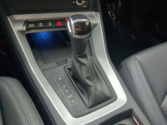 Used 2022 Audi Q3 2.0T Premium Plus w/ Premium Plus Package image 26