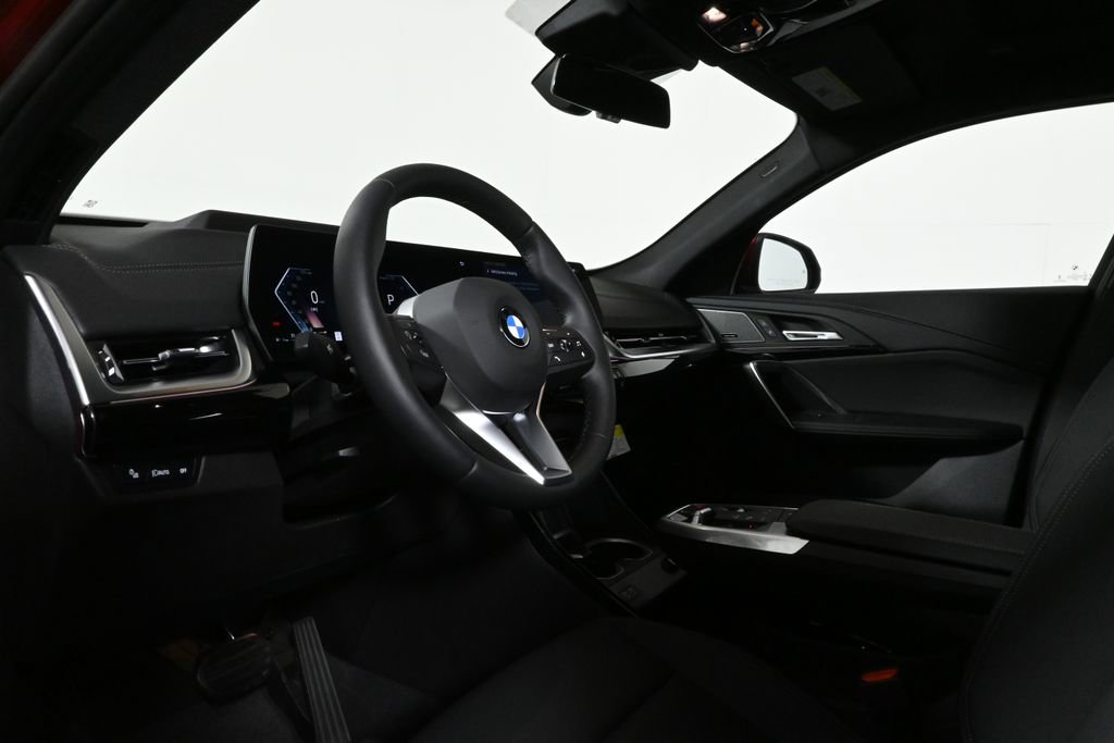 Used 2026 BMW X2 xDrive28i w/ Technology Package image 15