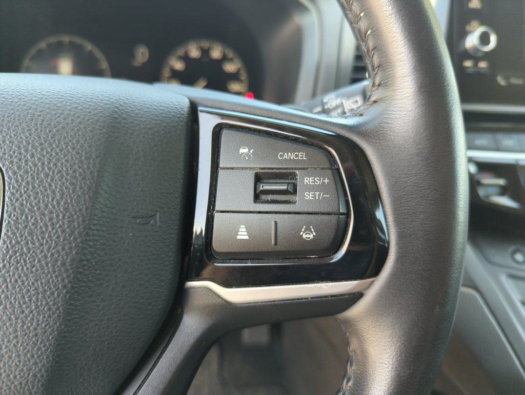 Used 2025 Honda Odyssey EX-L image 42