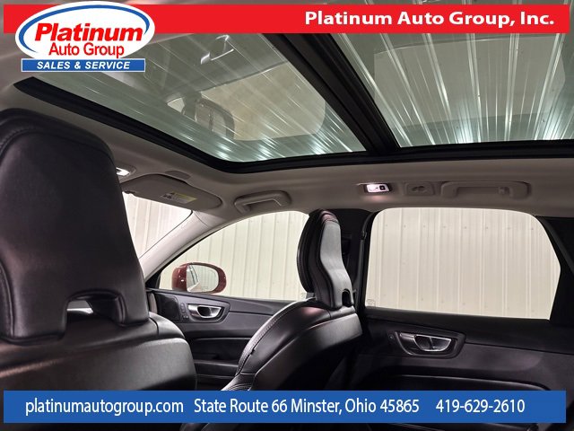 Used 2021 Volvo XC60 T5 Inscription image 29