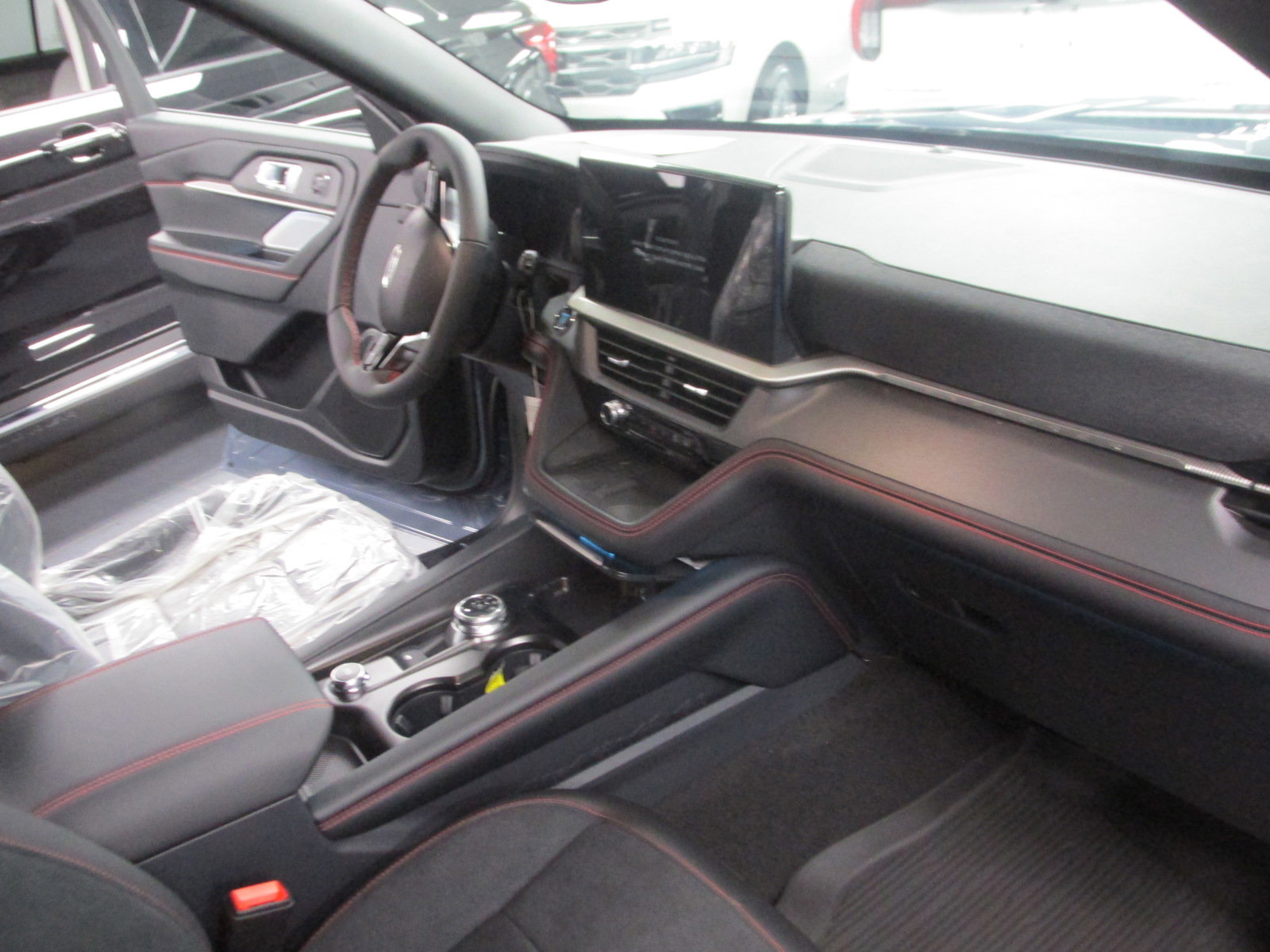 New 2025 Ford Explorer ST w/ Sun And Sound Package image 23