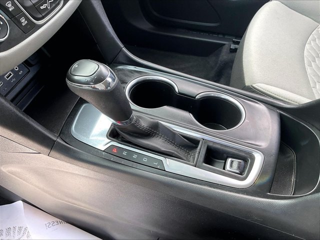 Used 2020 Chevrolet Equinox LS FWD image 15