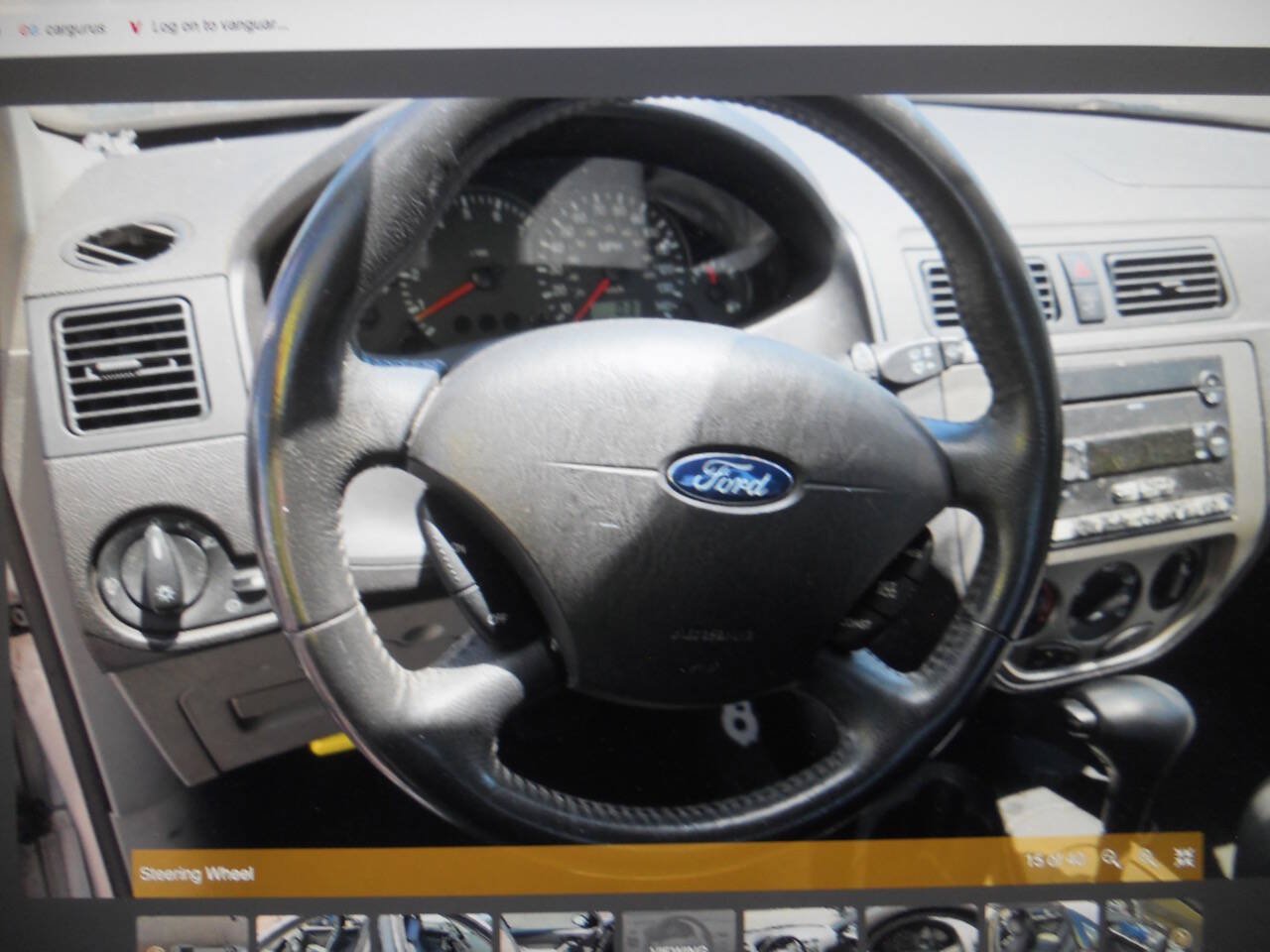 Used 2006 Ford Focus SES FWD image 11