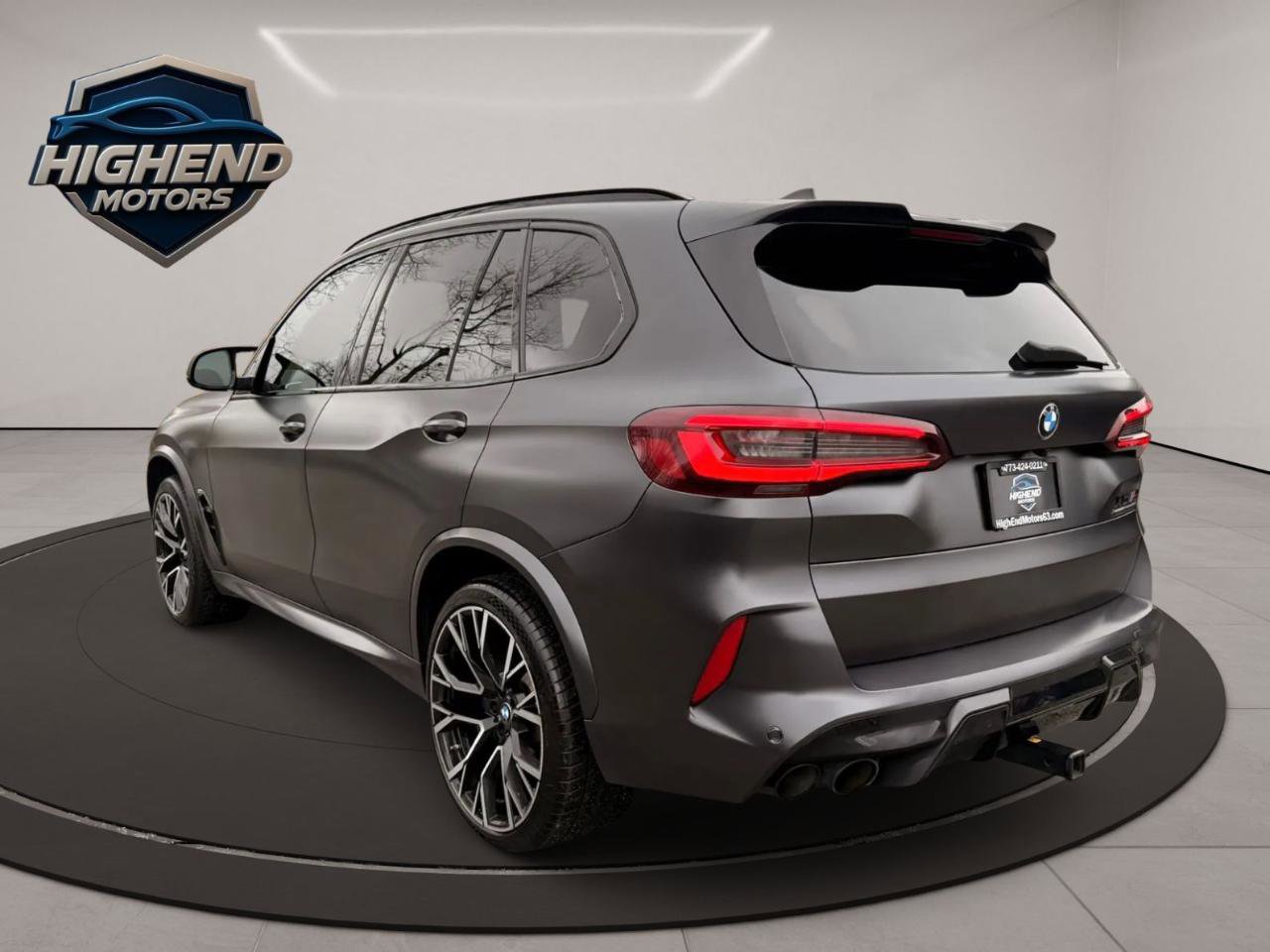 Used 2022 BMW X5 M Competition image 5