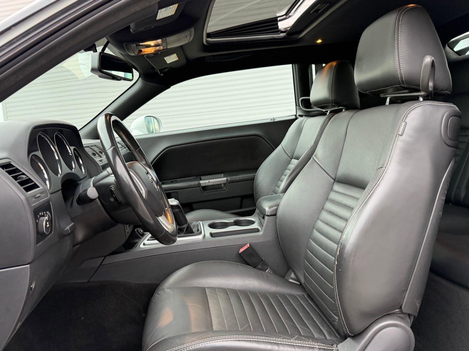 Used 2011 Dodge Challenger R/T RWD image 20
