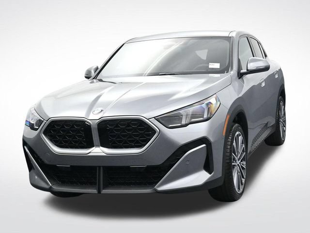 New 2026 BMW X2 xDrive28i w/ Technology Package AWD/4WD image 9