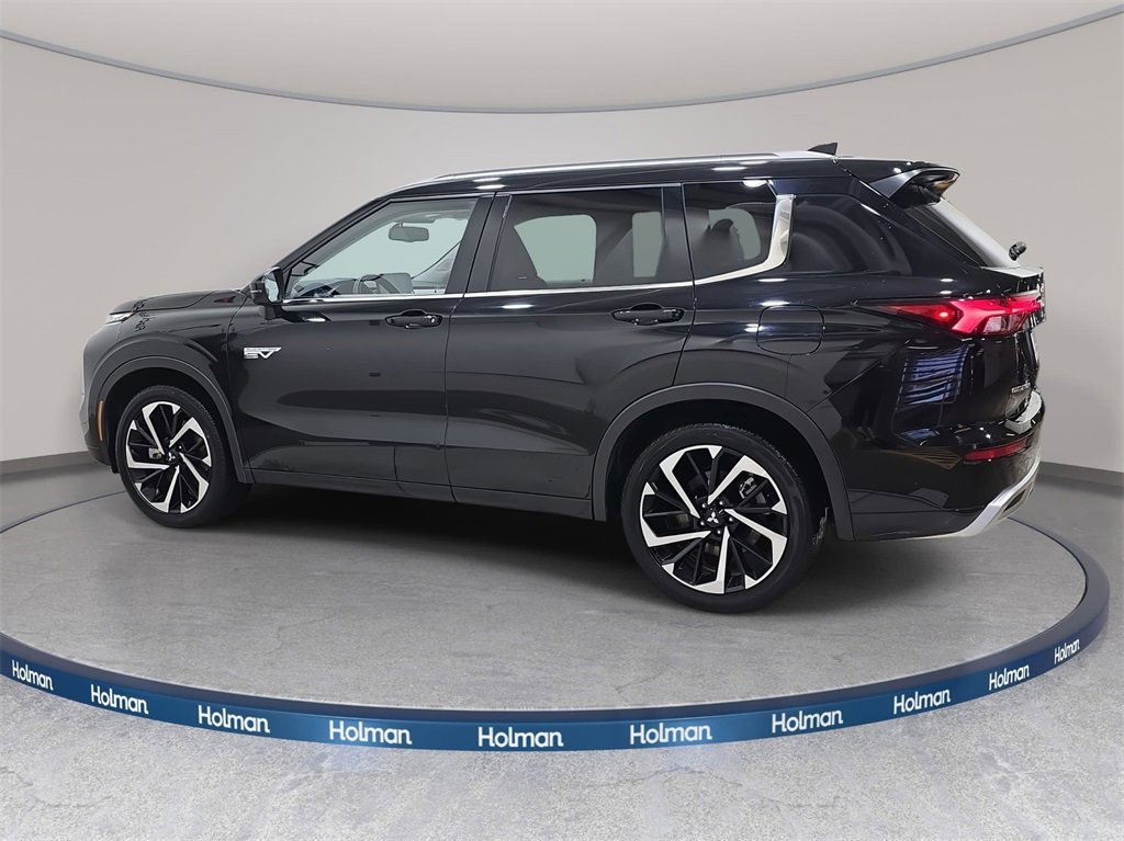 Used 2024 Mitsubishi Outlander SEL image 9