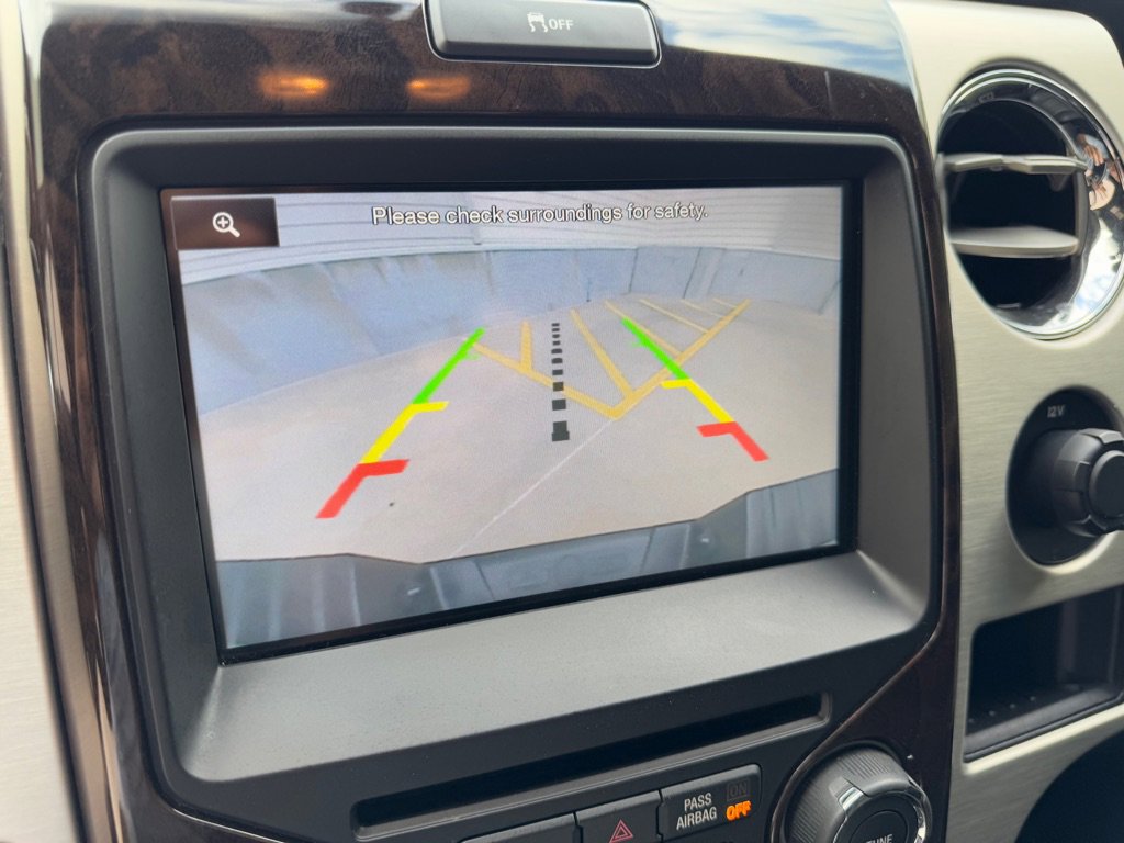 Used 2014 Ford F150 Platinum image 19