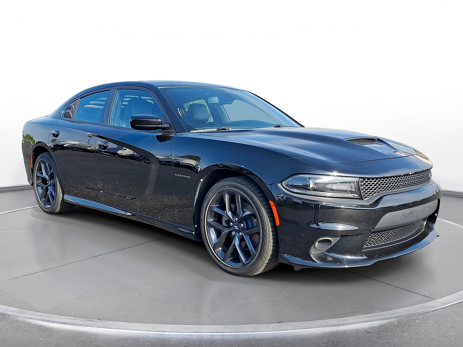 Used 2021 Dodge Charger R/T w/ Plus Group RWD image 1