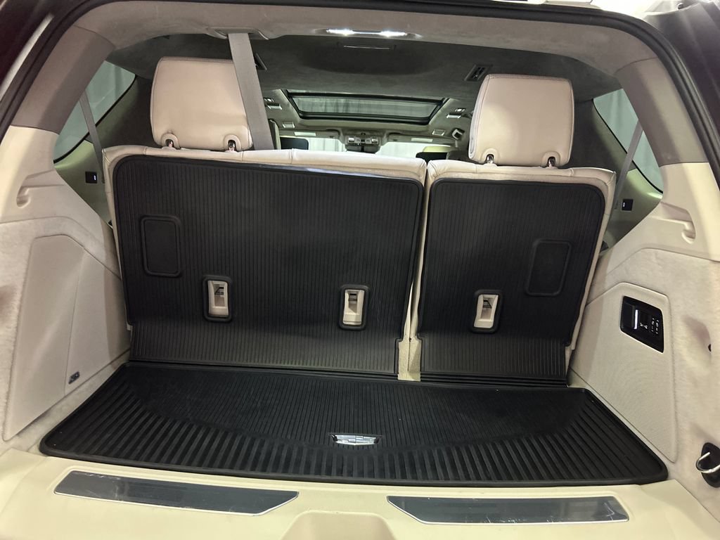 Used 2023 Cadillac Escalade Premium Luxury Platinum w/ LPO, Floor Liner Package AWD/4WD image 27