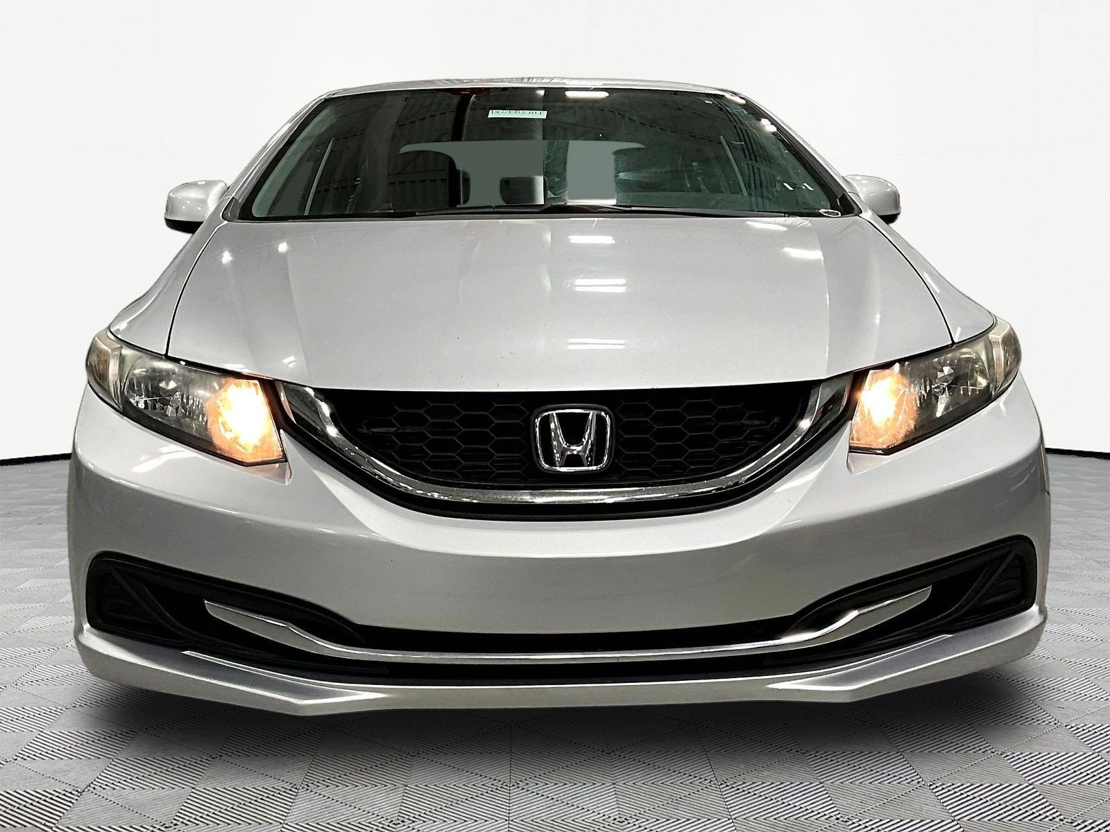 Used 2013 Honda Civic LX image 2