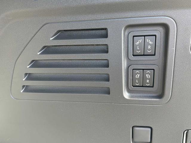 New 2026 Buick Enclave Preferred w/ Power Package FWD image 30