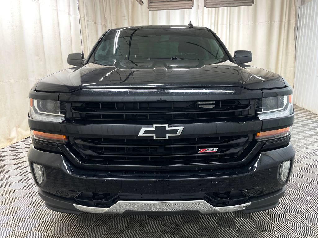 Used 2018 Chevrolet Silverado 1500 LT w/ All Star Edition AWD/4WD image 12