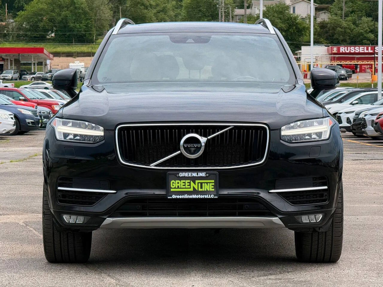 Used 2018 Volvo XC90 T6 Momentum w/ Convenience Package AWD/4WD image 3