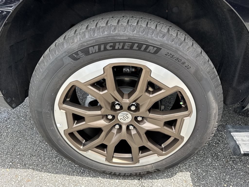 Used 2025 Ford Expedition Max King Ranch AWD/4WD image 17