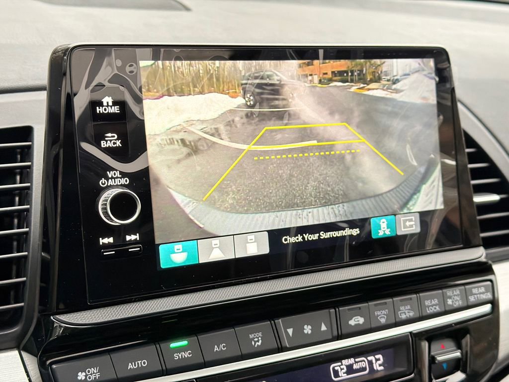 New 2026 Honda Odyssey Touring image 32