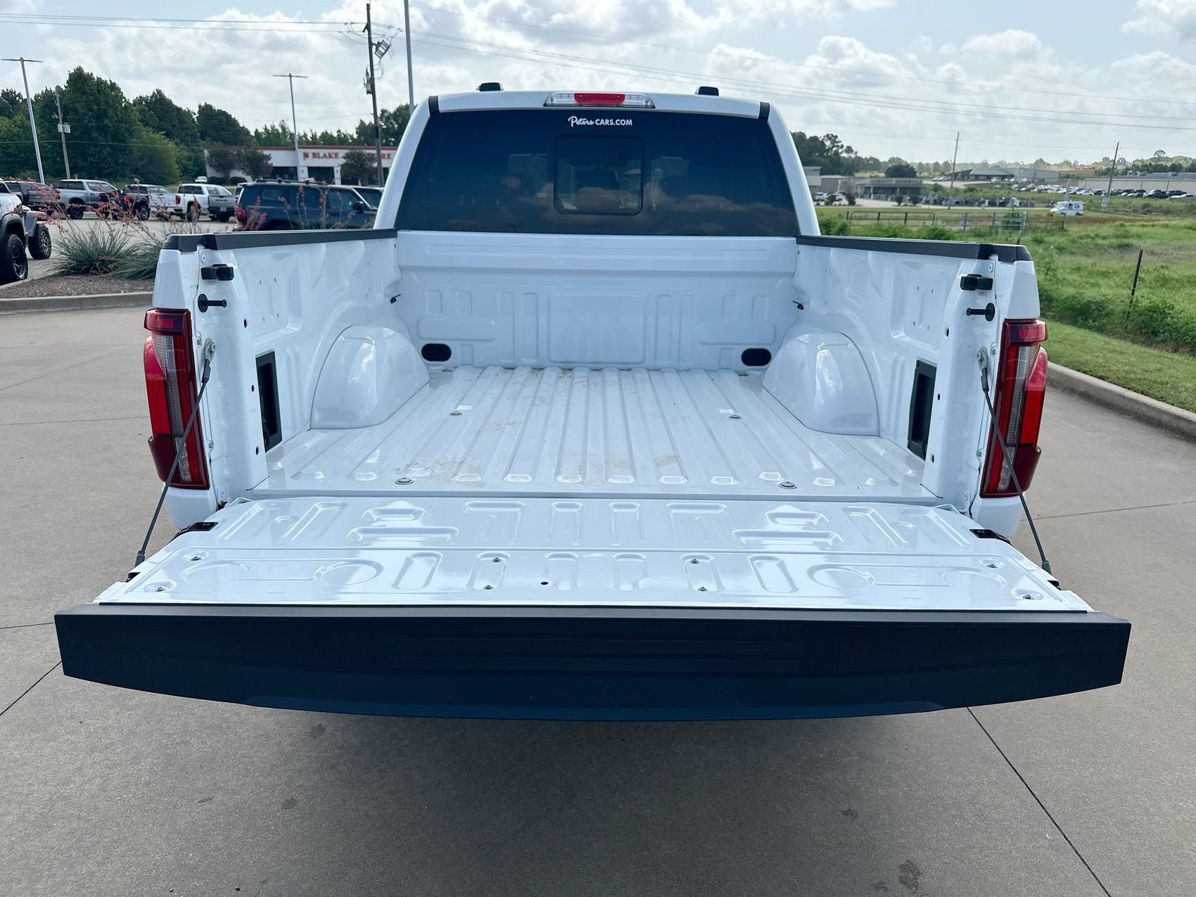 Used 2026 Ford F150 Lariat AWD/4WD image 24