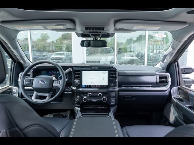 New 2026 Ford F250 Lariat w/ Black Appearance Package AWD/4WD image 31