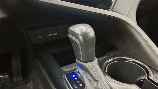Used 2020 Toyota Camry SE image 27