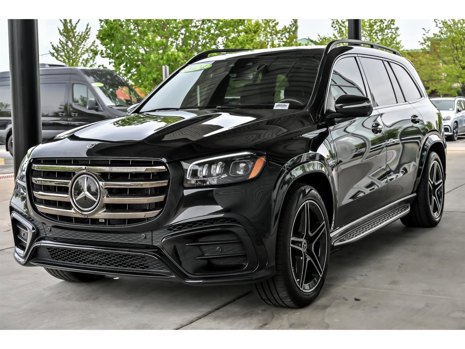 Certified 2024 Mercedes-Benz GLS 450 4MATIC image 5