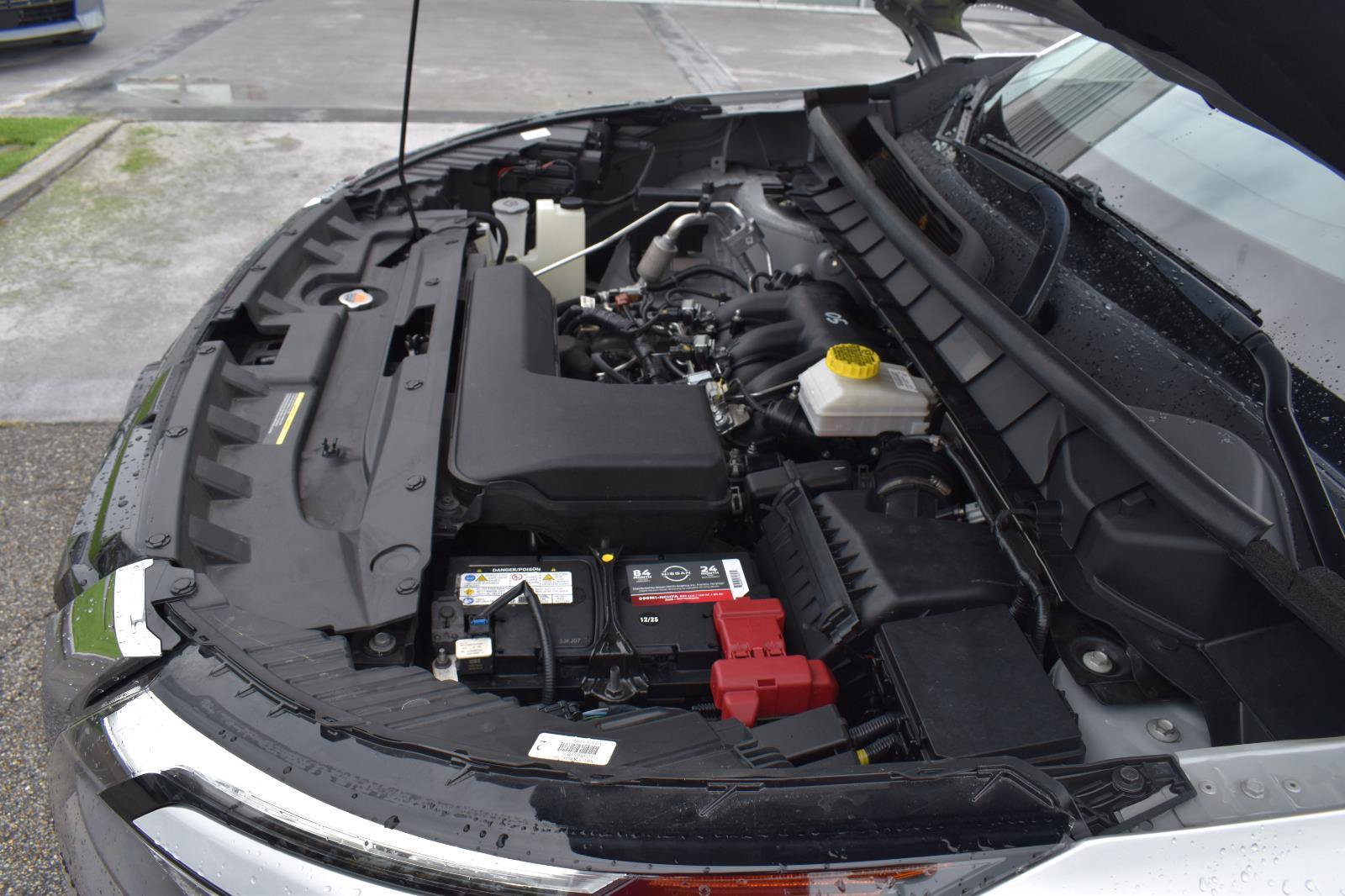 Used 2024 Nissan Pathfinder SV FWD image 23