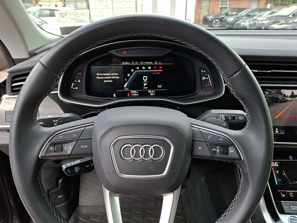 Certified 2025 Audi Q8 Premium Plus w/ Premium Plus Package AWD/4WD image 21