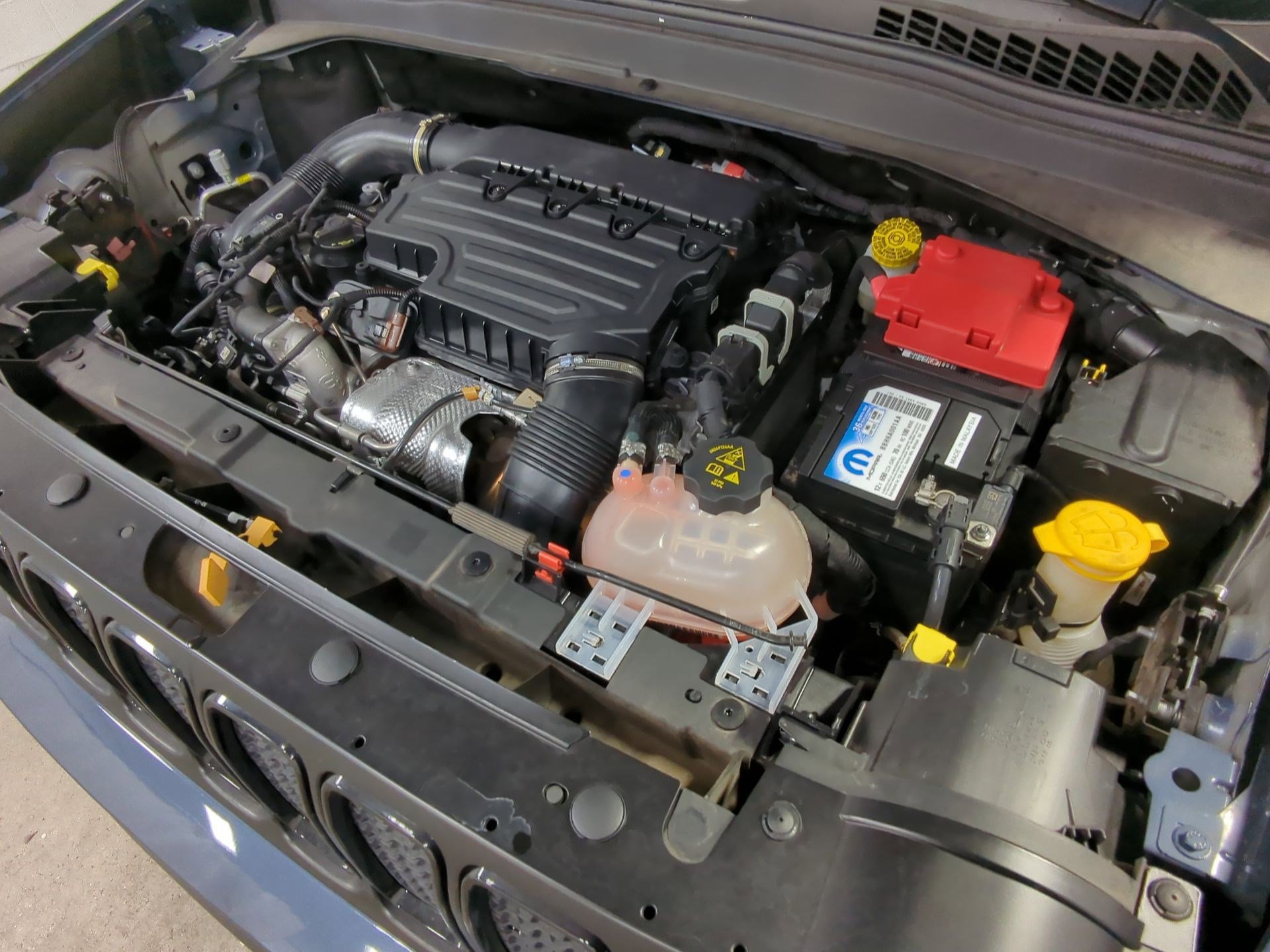 Certified 2023 Jeep Renegade Altitude image 23