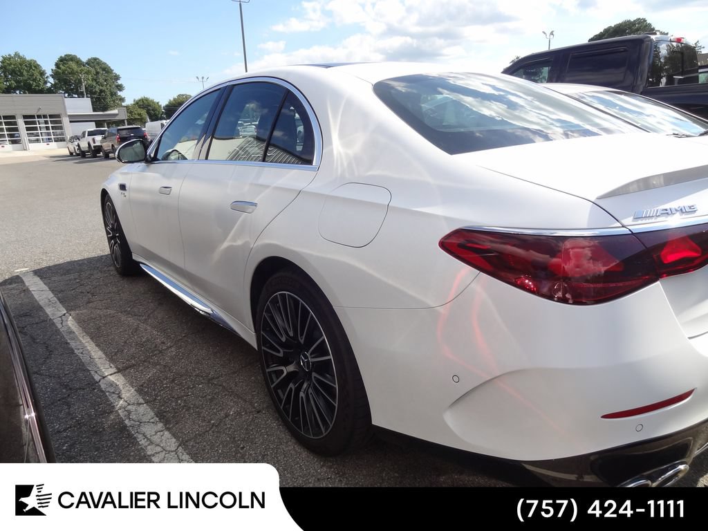 Used 2026 Mercedes-Benz E 53 AMG e 4MATIC Sedan image 4