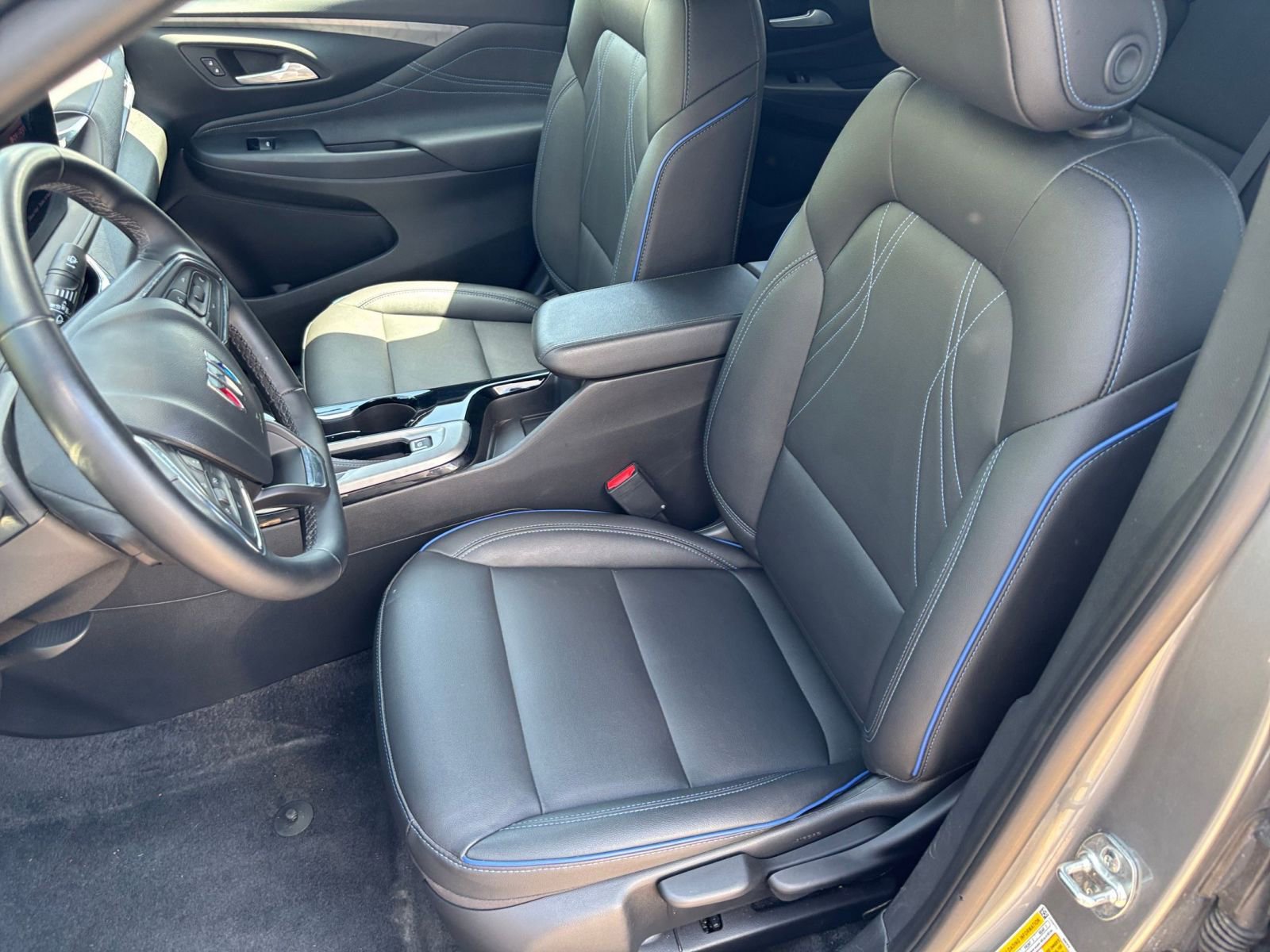 Used 2025 Buick Envista Sport Touring FWD image 35