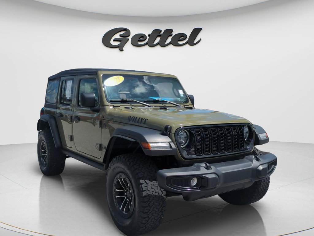 Used 2025 Jeep Wrangler Unlimited Sport AWD/4WD image 3