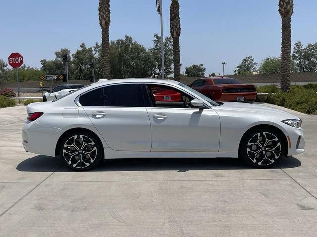 Used 2025 BMW 330i Sedan w/ Premium Package image 5