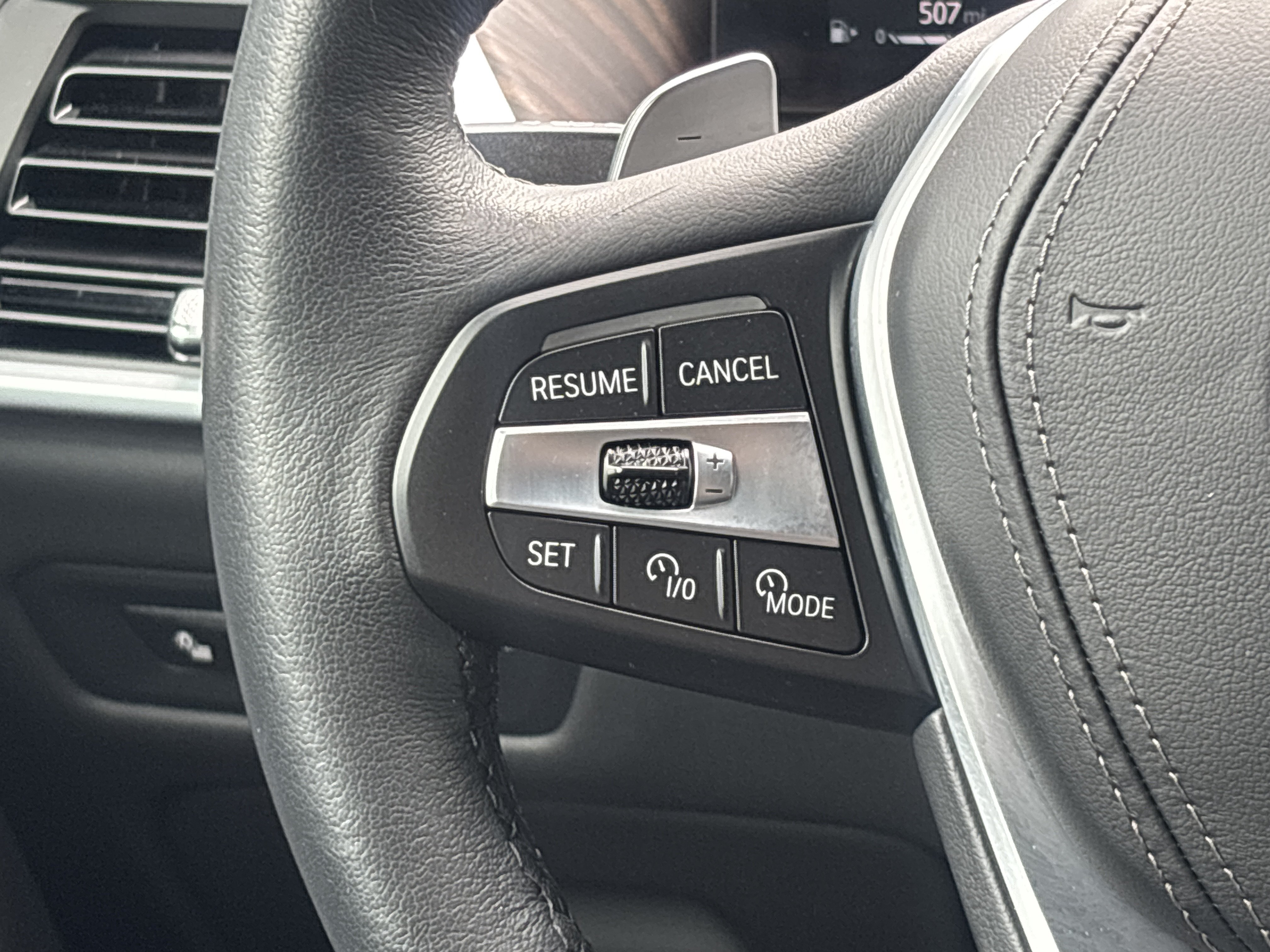 Used 2025 BMW X5 xDrive40i AWD/4WD image 25