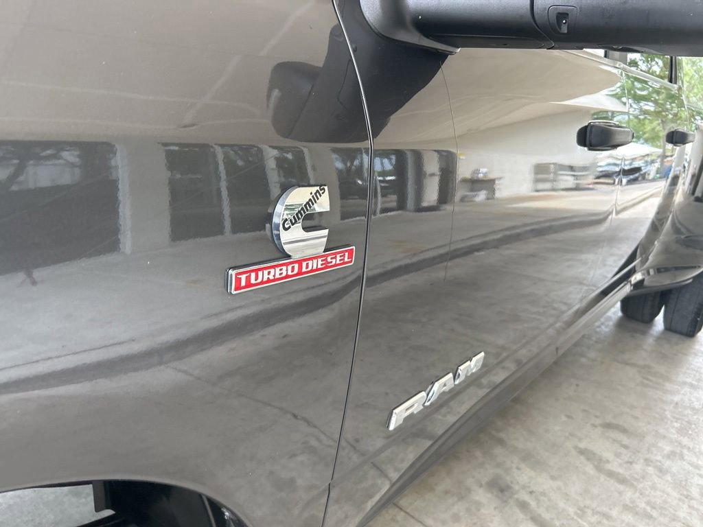 Used 2023 RAM 3500 Big Horn AWD/4WD image 16