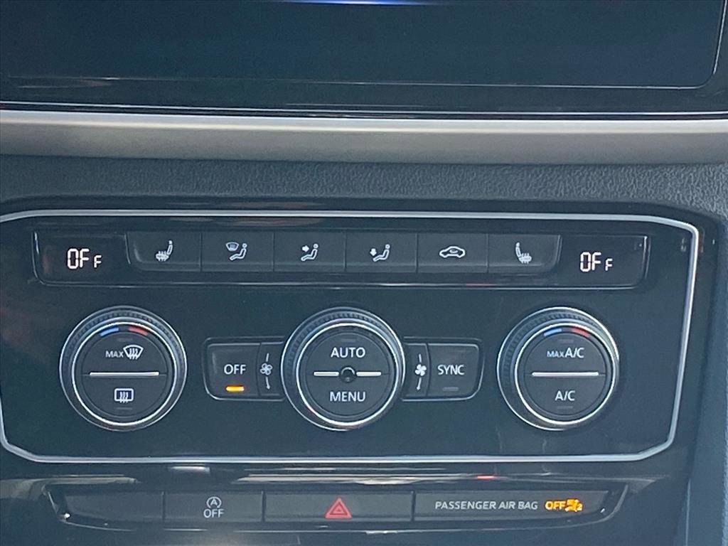 Certified 2023 Volkswagen Atlas Cross Sport SE w/ Panoramic Sunroof Package image 9