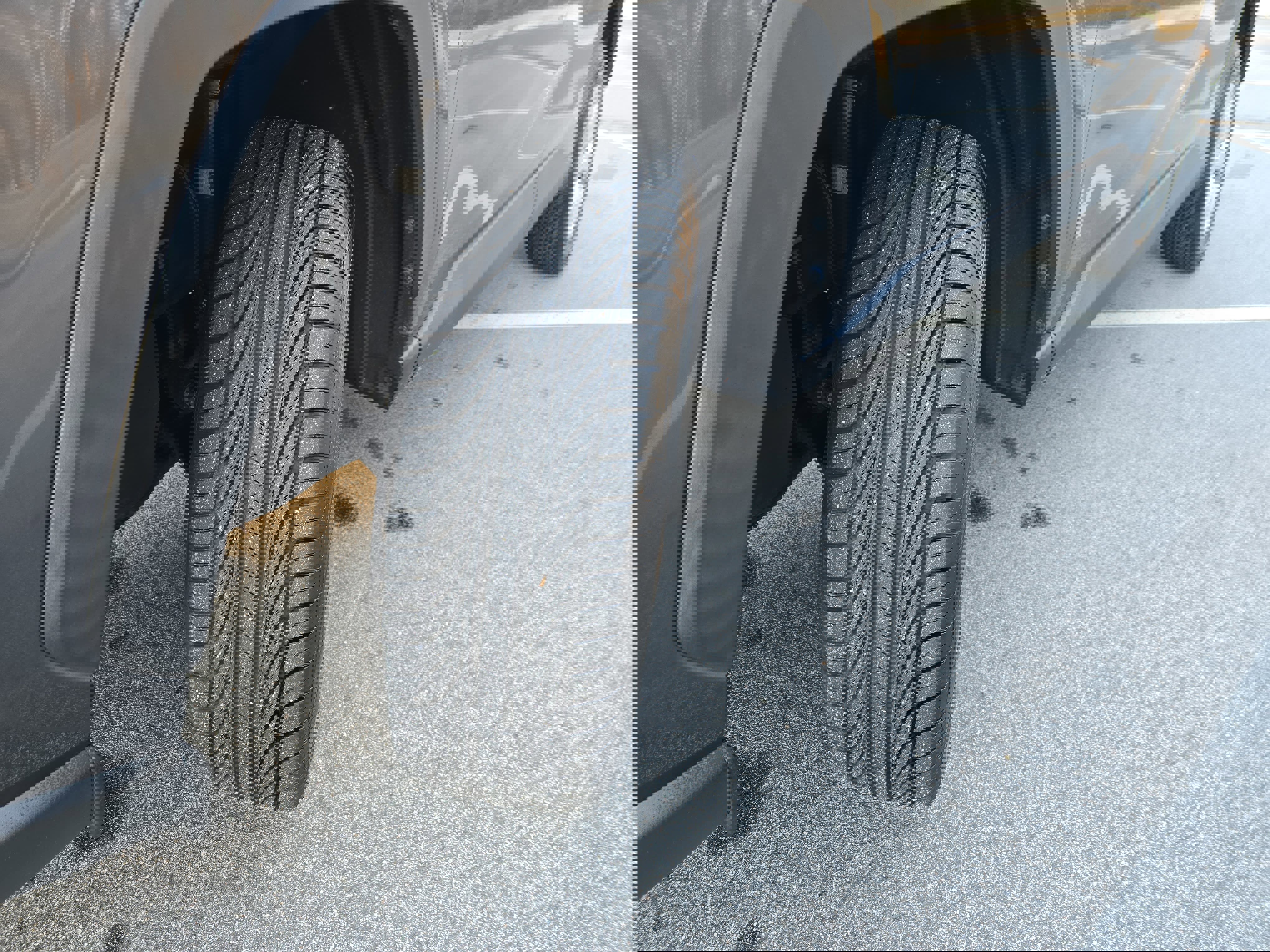 Certified 2021 Toyota RAV4 LE image 32