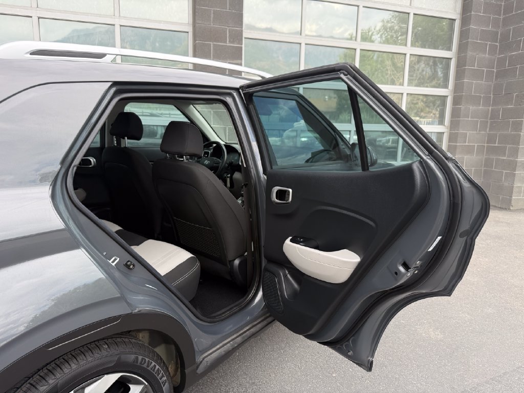 Used 2023 Hyundai Venue SEL w/ Cargo Package FWD image 35