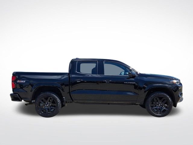 Used 2024 Chevrolet Colorado Z71 w/ Z71 Convenience Package 2 image 7