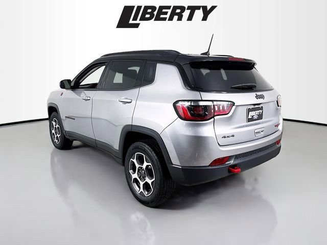 Used 2022 Jeep Compass Trailhawk w/ Sun and Sound Group AWD/4WD image 5
