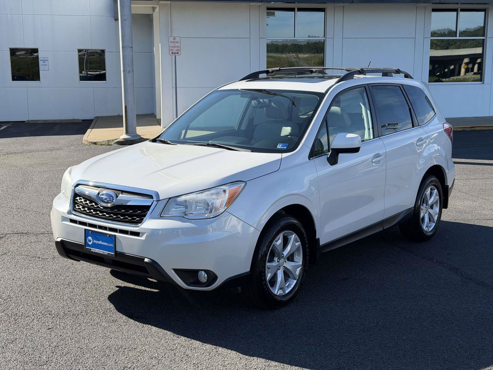 Used 2015 Subaru Forester 2.5i Limited AWD/4WD image 4