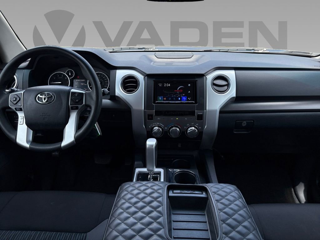 Used 2017 Toyota Tundra SR5 w/ SR5 Upgrade Package image 2